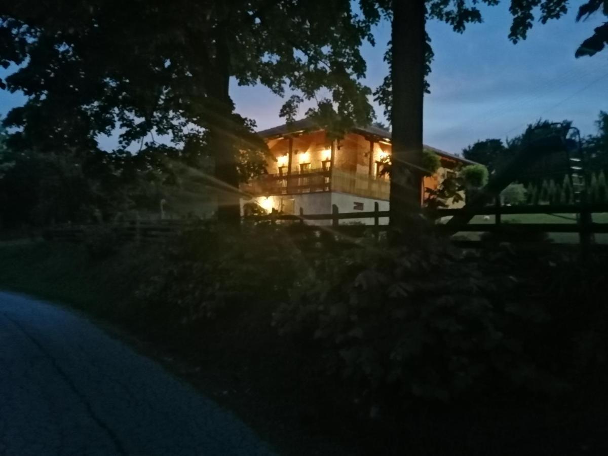 Kuca Za Uzivanje Valjevo Exteriör bild