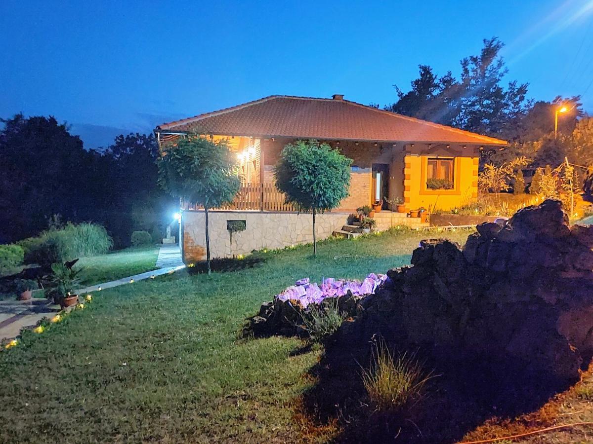 Kuca Za Uzivanje Valjevo Exteriör bild
